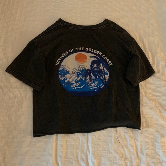 🚫sold on curtsy🚫 brandy melville golden coast t - Picture 3 of 4